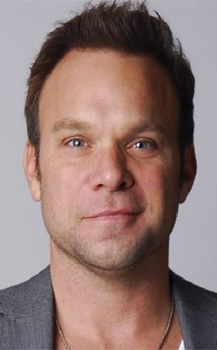 Norbert Leo Butz